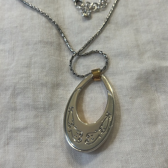 Brighton Venezia Pendant - Picture 4 of 4